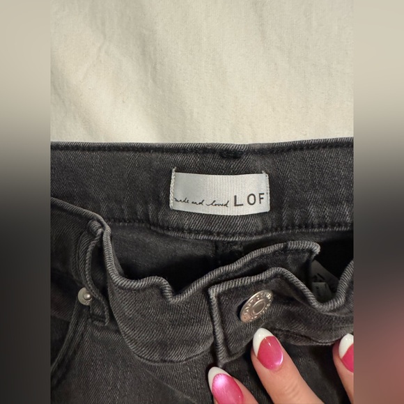 Curvy High Rise Slim Flare Jeans - Picture 3 of 6